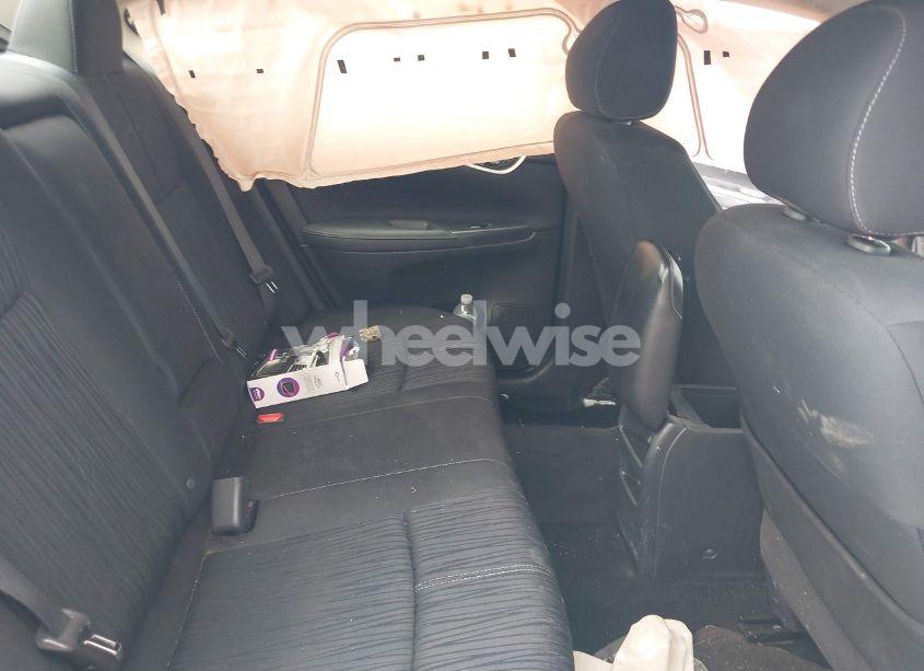 Photo 8 of 2017 Nissan Sentra SV (VIN 3N1AB7AP1HY294547)