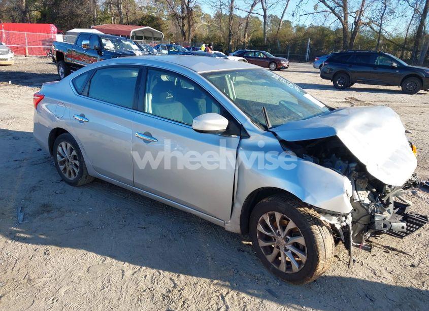 2017 Nissan Sentra S (VIN 3N1AB7AP1HY297352) main photo