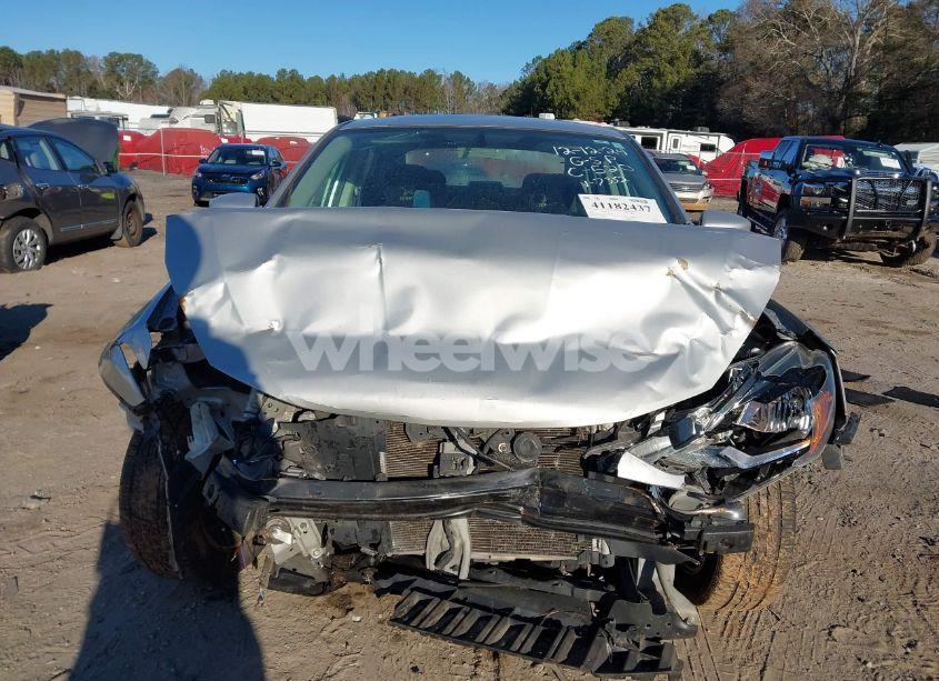 Photo 12 of 2017 Nissan Sentra S (VIN 3N1AB7AP1HY297352)