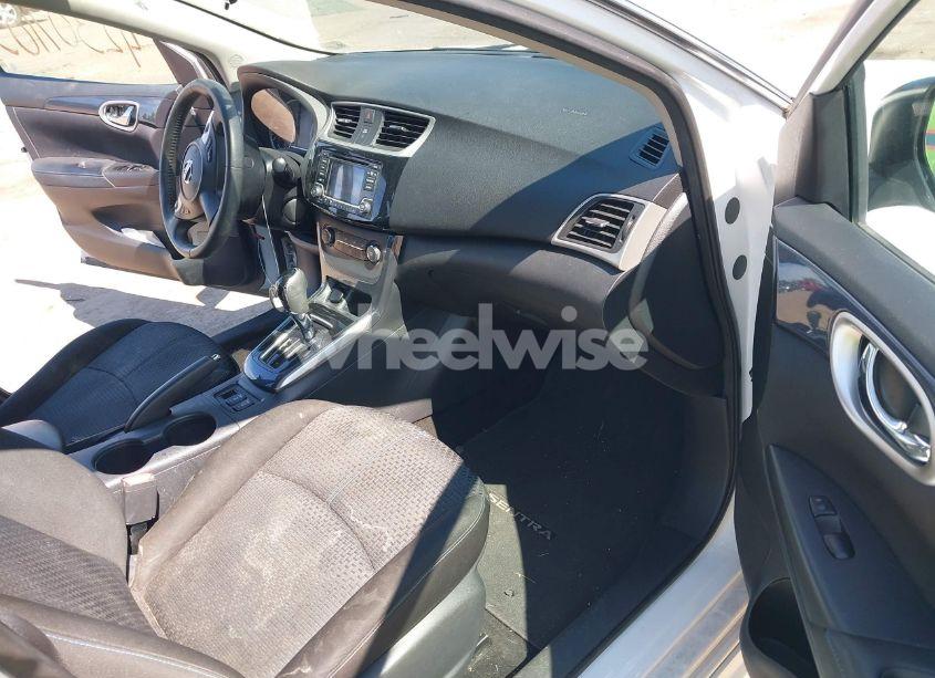 Photo 5 of 2017 Nissan Sentra SR (VIN 3N1AB7AP1HY299117)