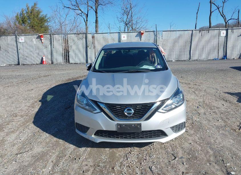 Photo 11 of 2017 Nissan Sentra SV (VIN 3N1AB7AP1HY318782)
