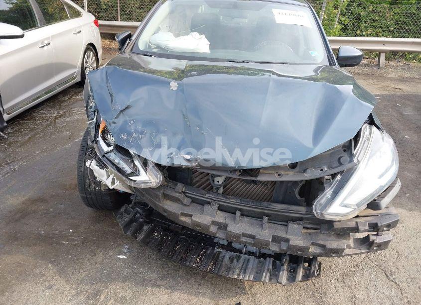 Photo 6 of 2017 Nissan Sentra SV (VIN 3N1AB7AP1HY326218)