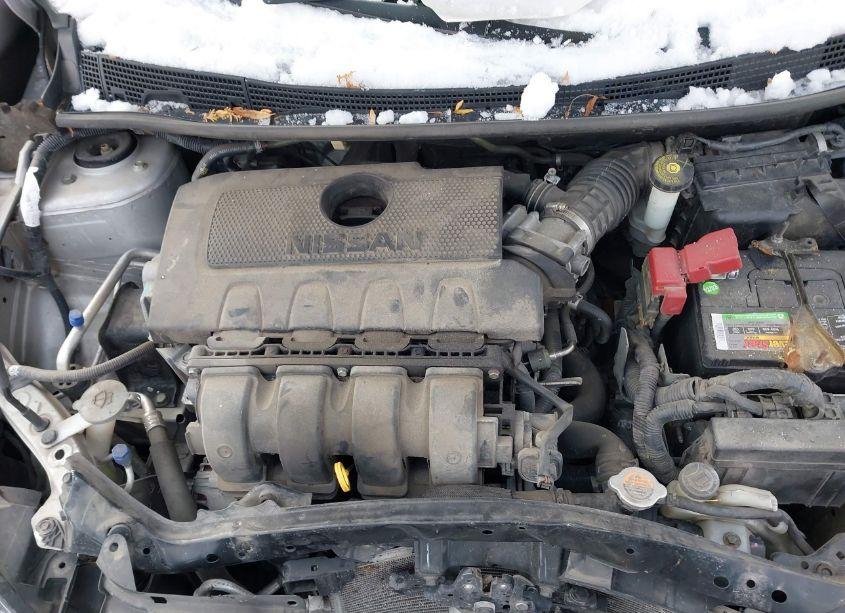 Photo 10 of 2017 Nissan Sentra SV (VIN 3N1AB7AP1HY348459)