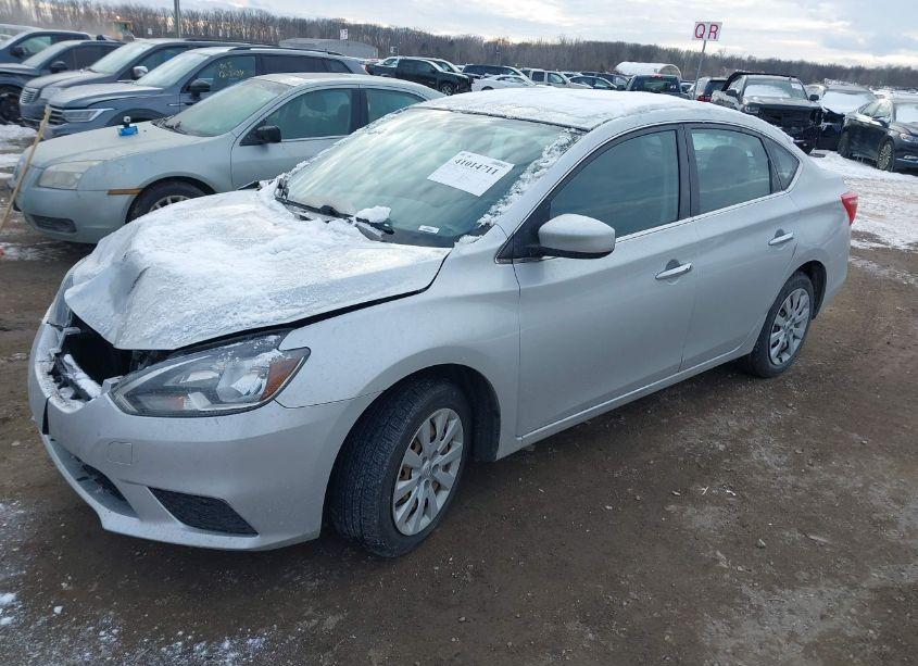 Photo 2 of 2017 Nissan Sentra SV (VIN 3N1AB7AP1HY348459)