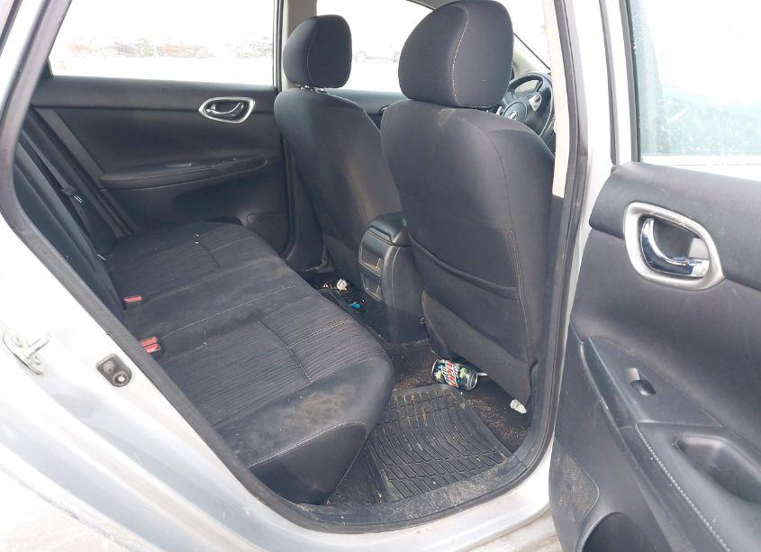 Photo 8 of 2017 Nissan Sentra SV (VIN 3N1AB7AP1HY348459)