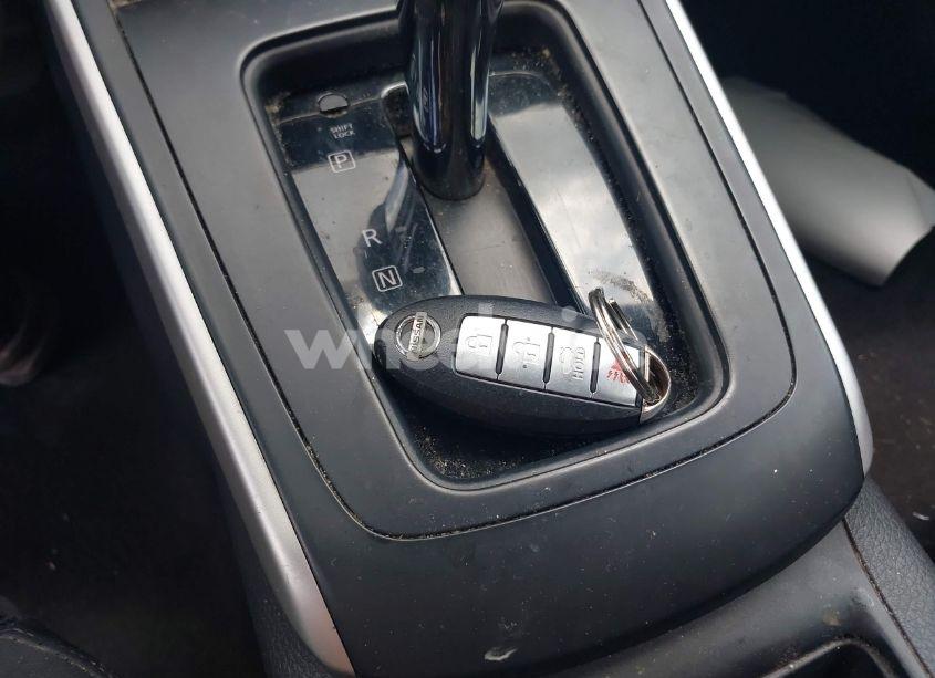 Photo 11 of 2017 Nissan Sentra SV (VIN 3N1AB7AP1HY350180)