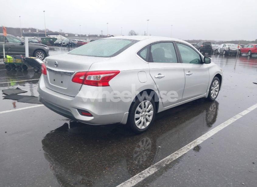 Photo 4 of 2017 Nissan Sentra S (VIN 3N1AB7AP1HY350468)