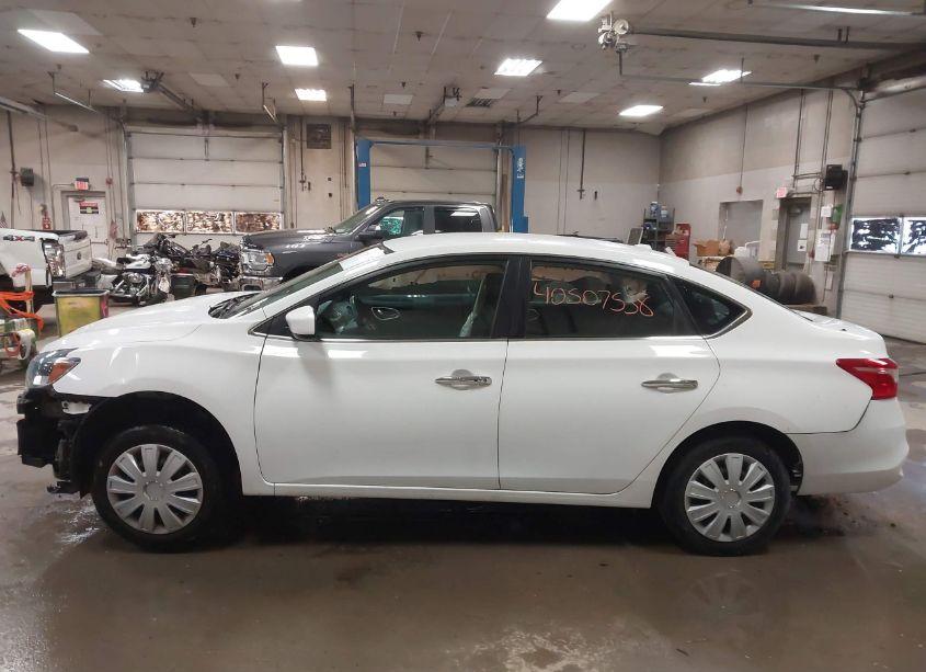 Photo 15 of 2017 Nissan Sentra SV (VIN 3N1AB7AP1HY350650)