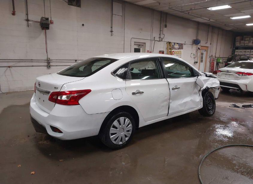 Photo 4 of 2017 Nissan Sentra SV (VIN 3N1AB7AP1HY350650)