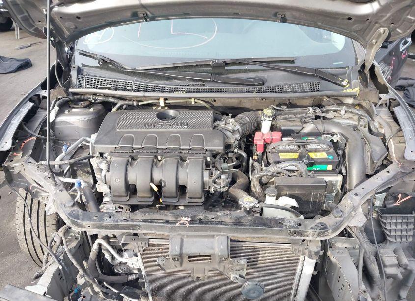 Photo 10 of 2017 Nissan Sentra SR (VIN 3N1AB7AP1HY354665)