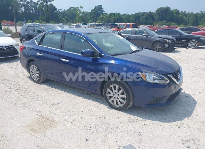 2017 Nissan Sentra S (VIN 3N1AB7AP1HY368727) main photo