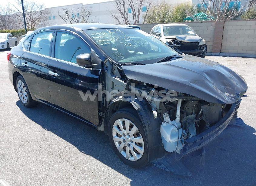2017 Nissan Sentra SV (VIN 3N1AB7AP1HY370316) main photo
