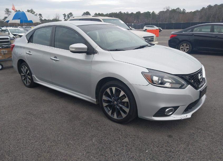 2017 Nissan Sentra SR (VIN 3N1AB7AP1HY377170) main photo