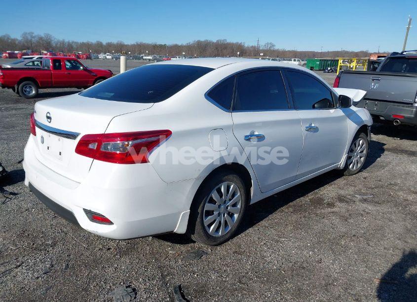 Photo 4 of 2017 Nissan Sentra S (VIN 3N1AB7AP1HY378447)