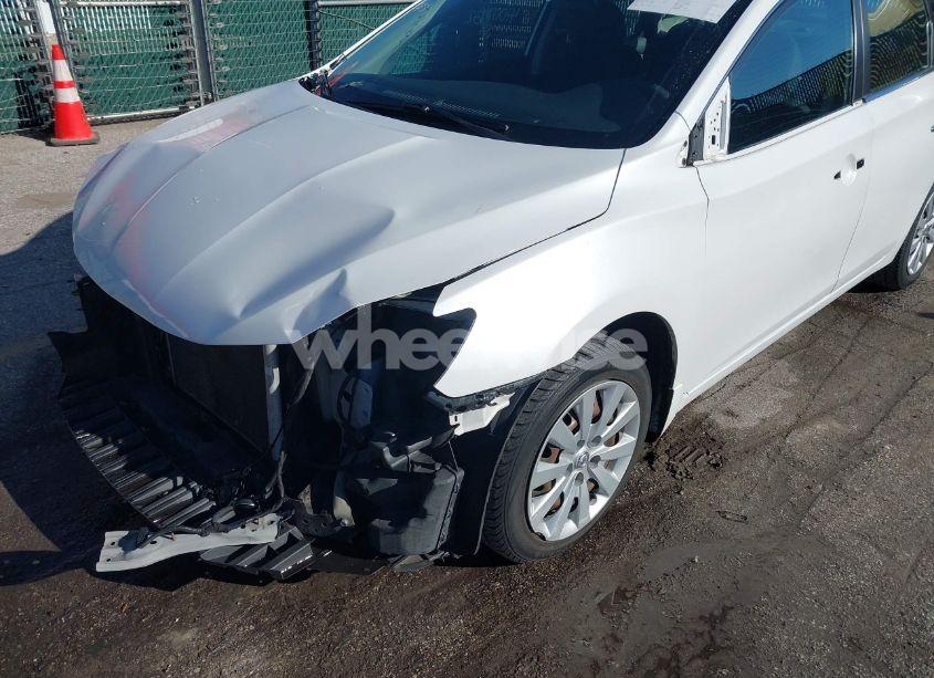 Photo 6 of 2017 Nissan Sentra SV (VIN 3N1AB7AP1HY387651)