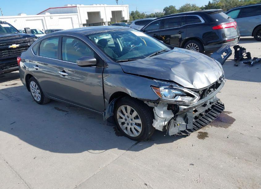 2017 Nissan Sentra SV (VIN 3N1AB7AP1HY393126) main photo
