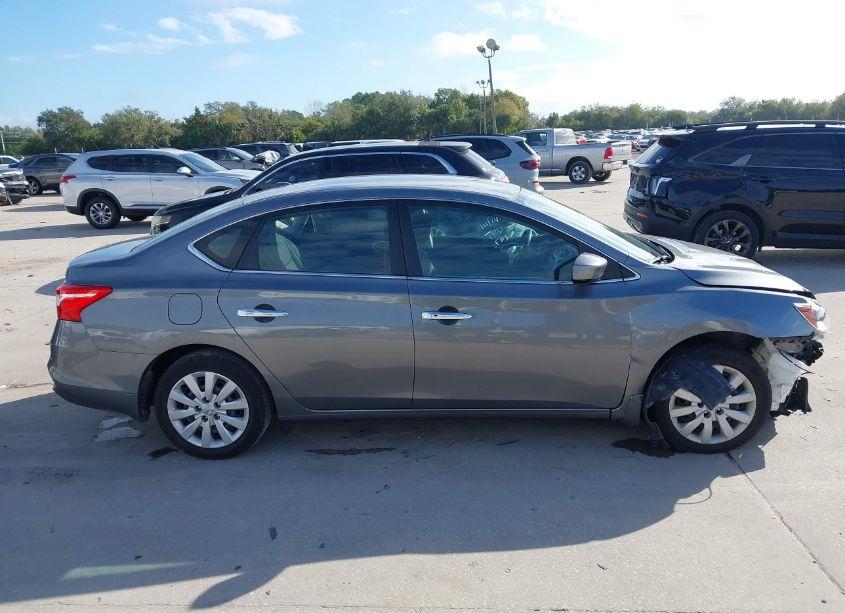 Photo 14 of 2017 Nissan Sentra SV (VIN 3N1AB7AP1HY393126)