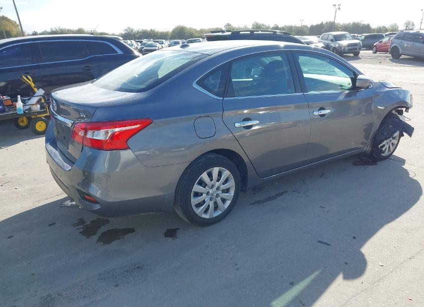 Photo 4 of 2017 Nissan Sentra SV (VIN 3N1AB7AP1HY393126)