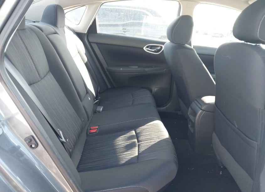 Photo 8 of 2017 Nissan Sentra SV (VIN 3N1AB7AP1HY393126)