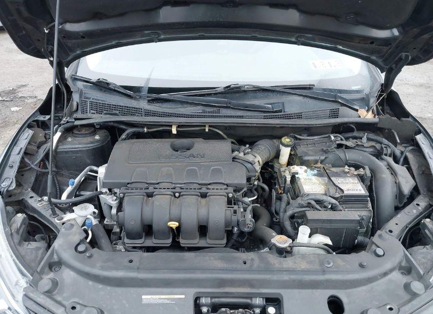 Photo 10 of 2017 Nissan Sentra SV (VIN 3N1AB7AP1HY397595)