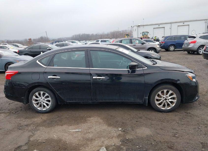 Photo 13 of 2017 Nissan Sentra SV (VIN 3N1AB7AP1HY397595)