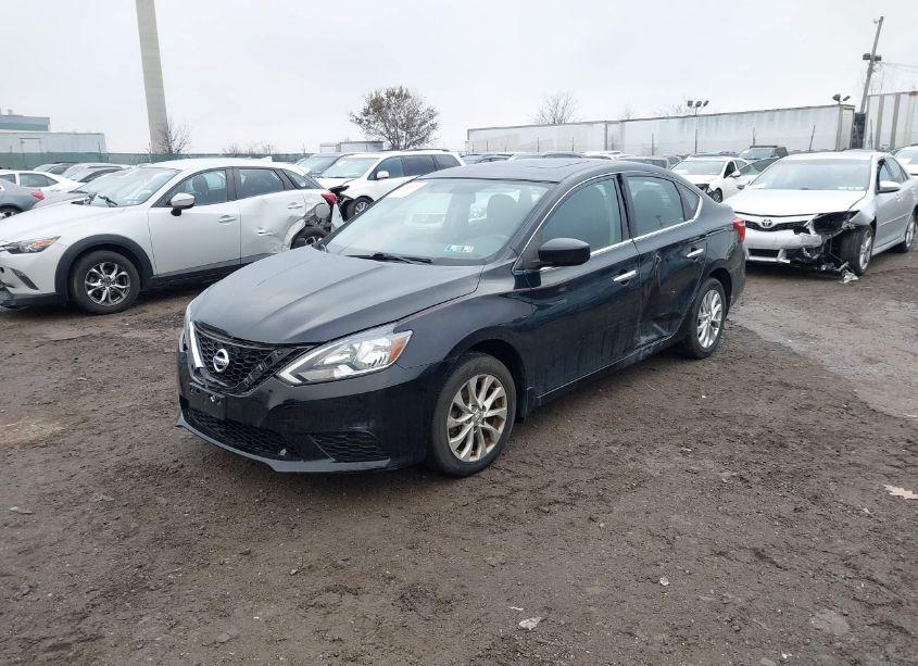 Photo 2 of 2017 Nissan Sentra SV (VIN 3N1AB7AP1HY397595)