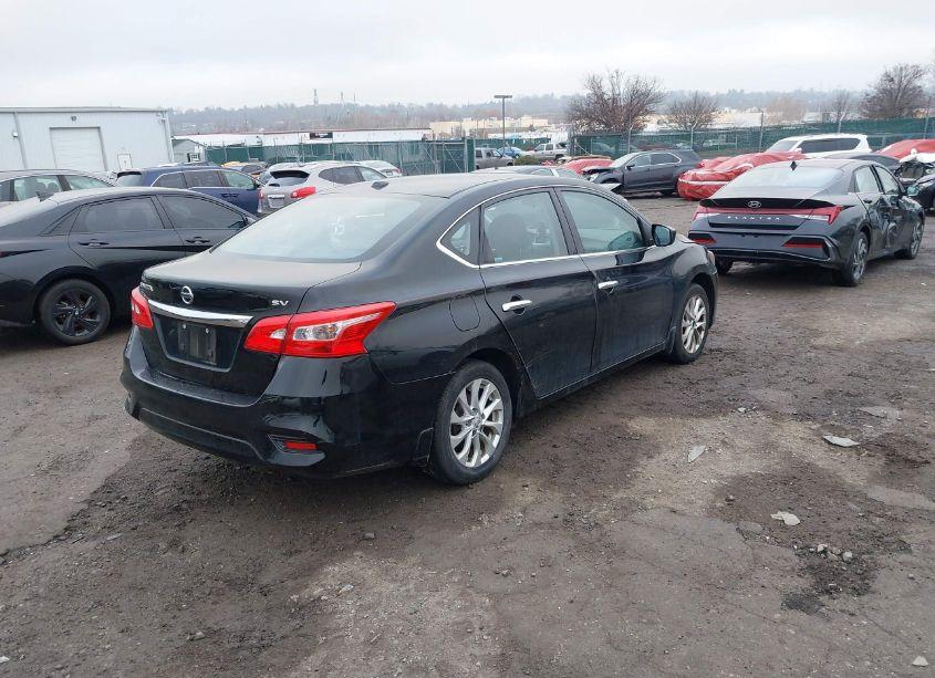 Photo 4 of 2017 Nissan Sentra SV (VIN 3N1AB7AP1HY397595)