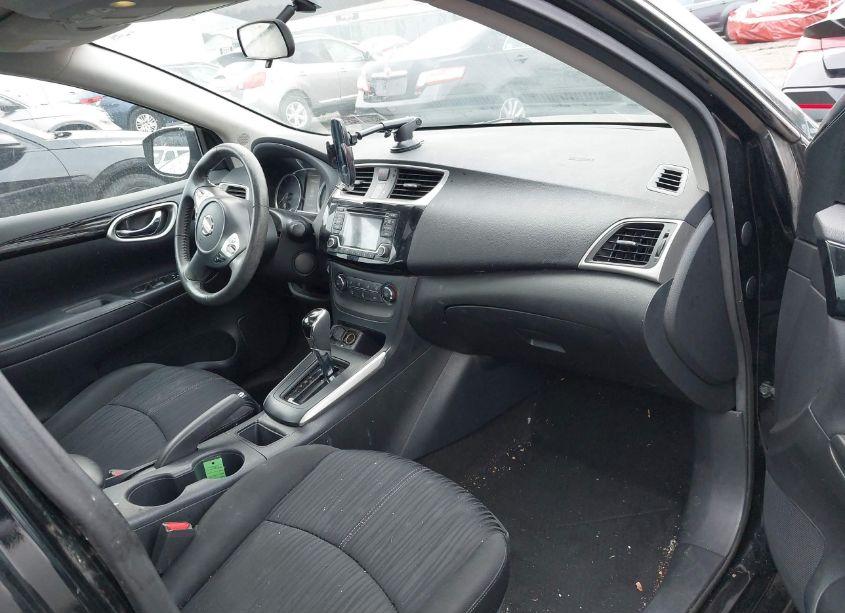 Photo 5 of 2017 Nissan Sentra SV (VIN 3N1AB7AP1HY397595)