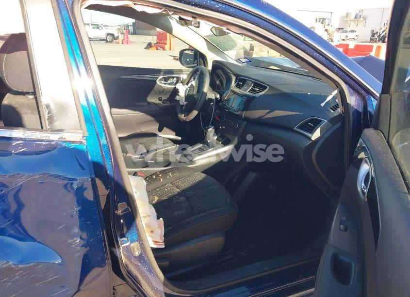 Photo 5 of 2017 Nissan Sentra SV (VIN 3N1AB7AP1HY398570)