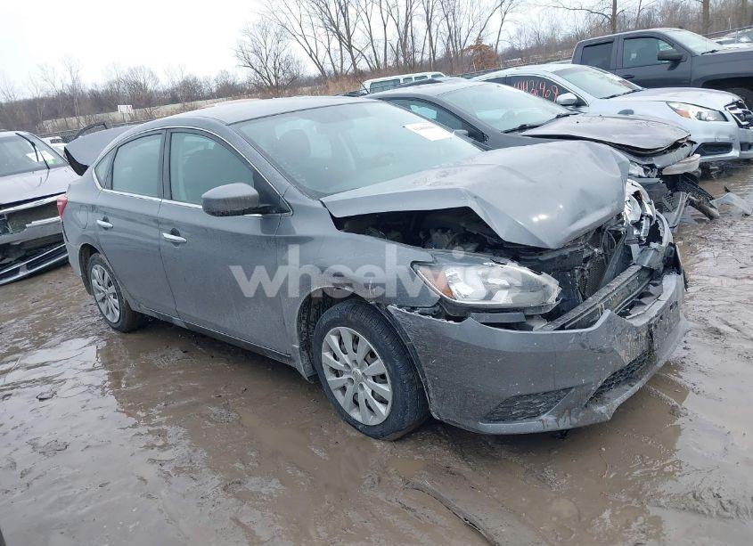 2017 Nissan Sentra S (VIN 3N1AB7AP1HY404318) main photo