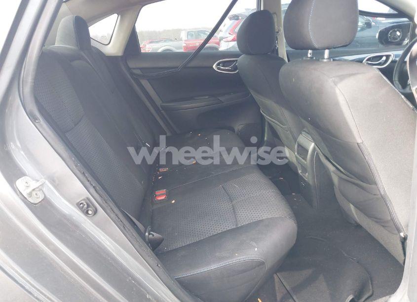 Photo 8 of 2017 Nissan Sentra SR (VIN 3N1AB7AP1HY404352)