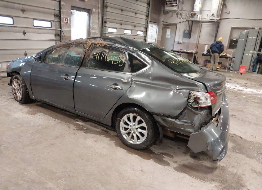 Photo 3 of 2018 Nissan Sentra SV (VIN 3N1AB7AP1JL618230)