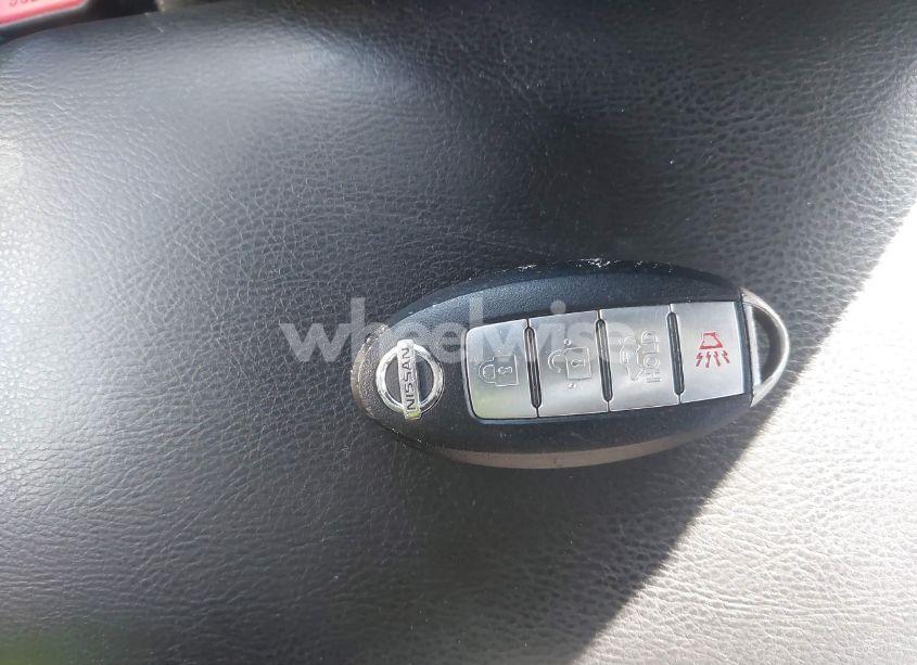Photo 11 of 2018 Nissan Sentra SV (VIN 3N1AB7AP1JL627316)