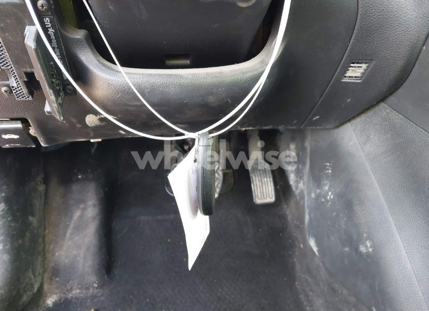 Photo 11 of 2018 Nissan Sentra SV (VIN 3N1AB7AP1JL641006)
