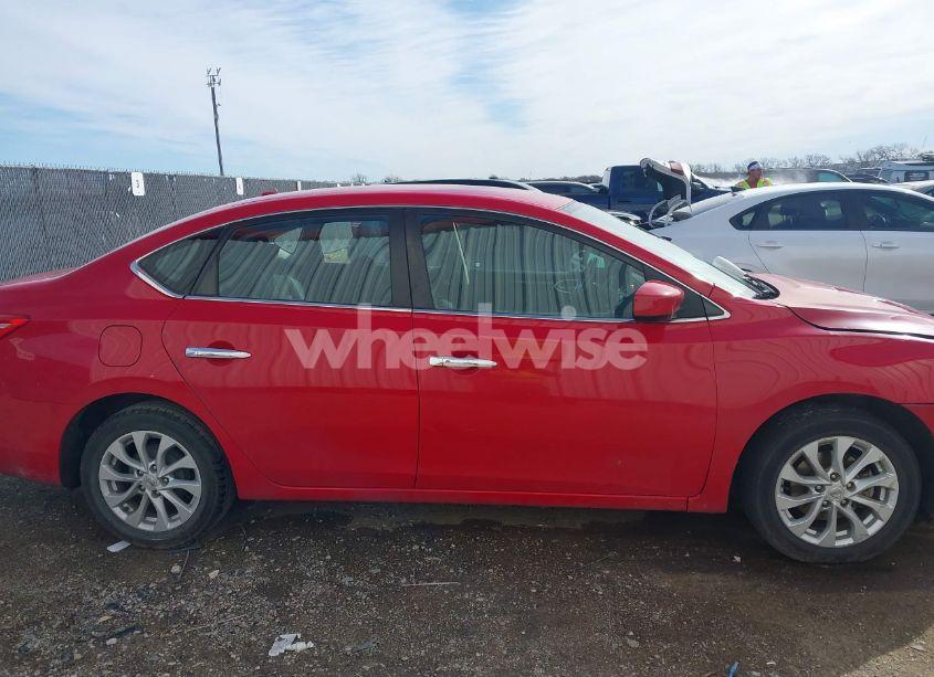 Photo 13 of 2018 Nissan Sentra SV (VIN 3N1AB7AP1JL641006)