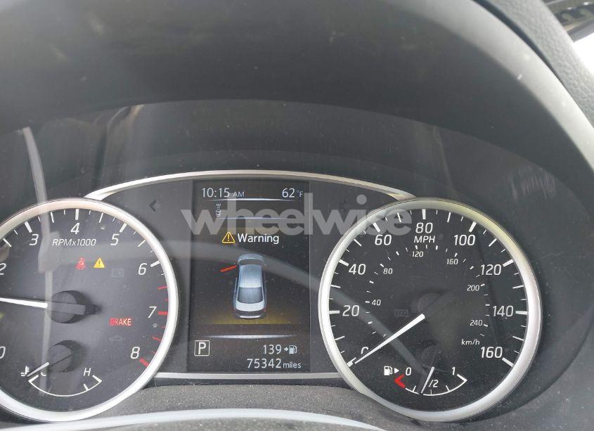 Photo 7 of 2018 Nissan Sentra SV (VIN 3N1AB7AP1JL641006)