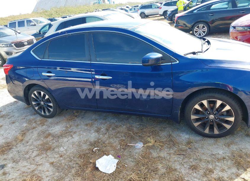 Photo 13 of 2018 Nissan Sentra SV (VIN 3N1AB7AP1JL658579)