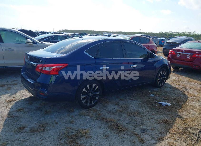 Photo 4 of 2018 Nissan Sentra SV (VIN 3N1AB7AP1JL658579)