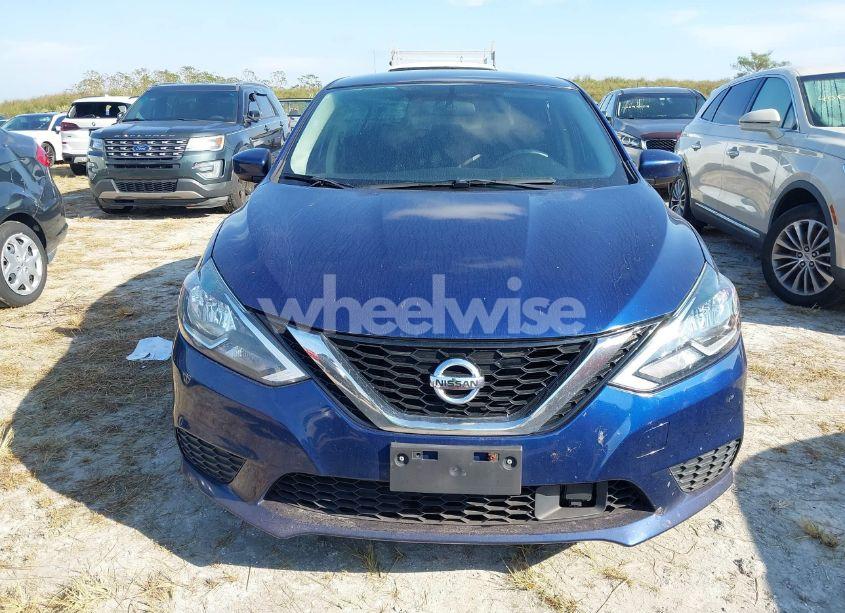 Photo 6 of 2018 Nissan Sentra SV (VIN 3N1AB7AP1JL658579)