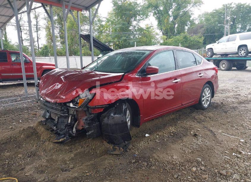 Photo 2 of 2018 Nissan Sentra SV (VIN 3N1AB7AP1JY204772)