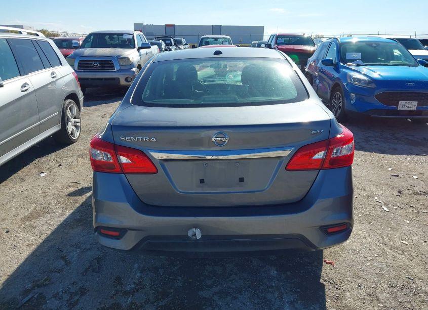Photo 17 of 2018 Nissan Sentra SV (VIN 3N1AB7AP1JY205565)