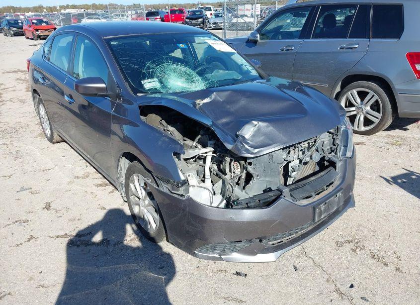 Photo 6 of 2018 Nissan Sentra SV (VIN 3N1AB7AP1JY205565)