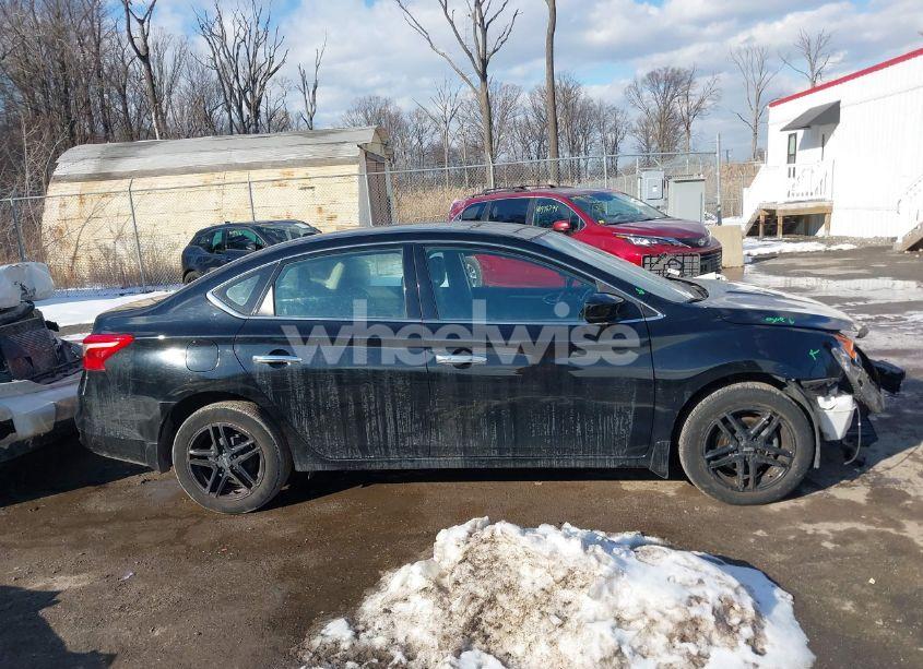 Photo 14 of 2018 Nissan Sentra SV (VIN 3N1AB7AP1JY208577)