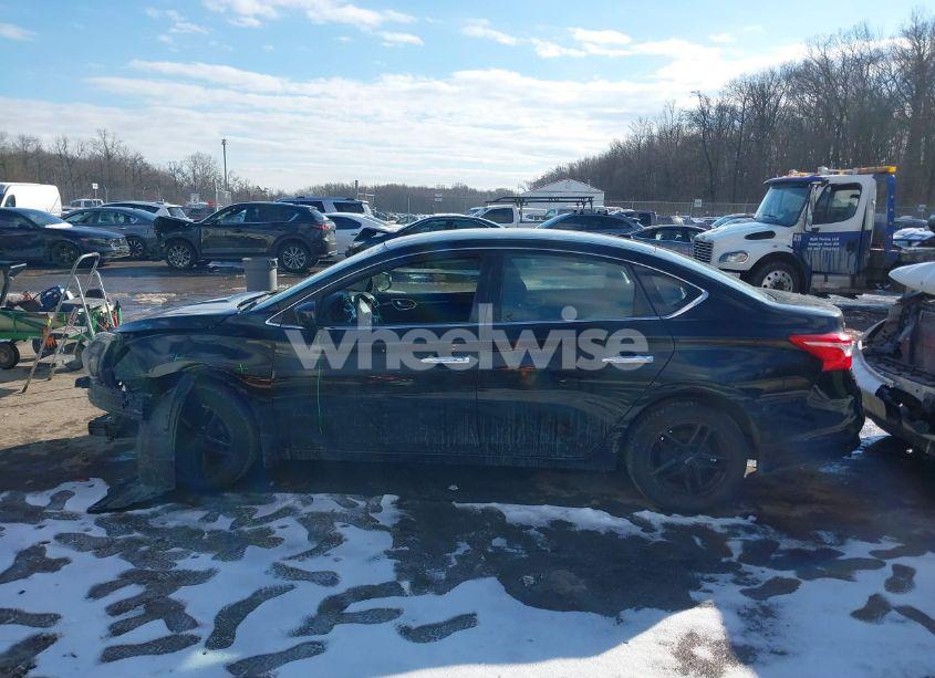 Photo 15 of 2018 Nissan Sentra SV (VIN 3N1AB7AP1JY208577)