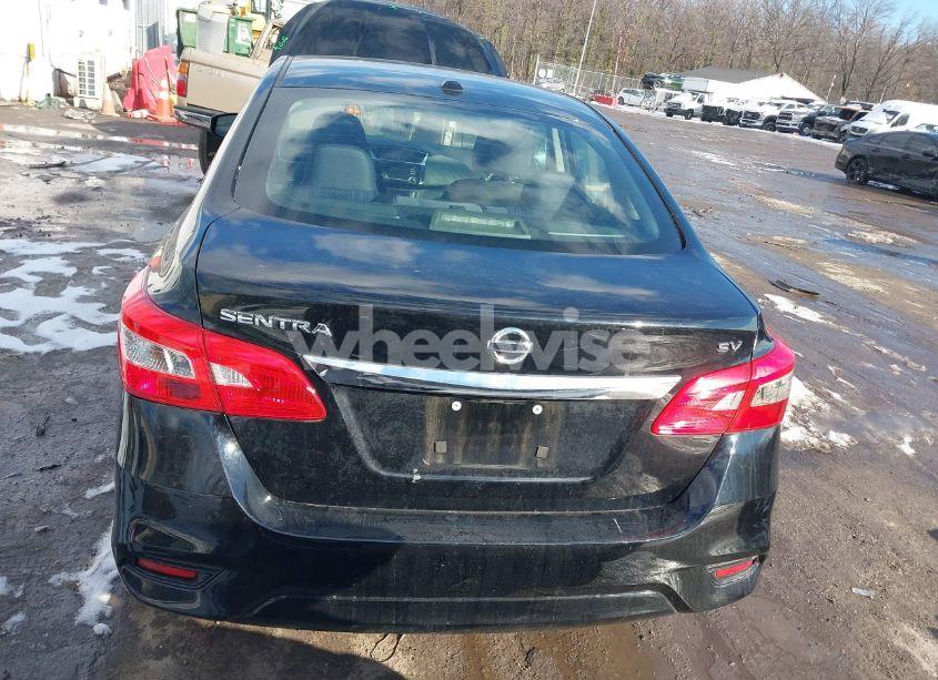 Photo 17 of 2018 Nissan Sentra SV (VIN 3N1AB7AP1JY208577)