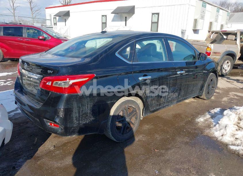 Photo 4 of 2018 Nissan Sentra SV (VIN 3N1AB7AP1JY208577)