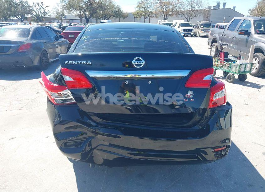 Photo 16 of 2018 Nissan Sentra S (VIN 3N1AB7AP1JY227730)
