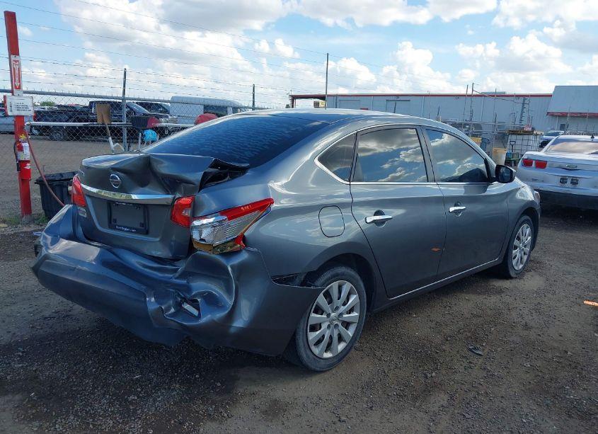 Photo 4 of 2018 Nissan Sentra S (VIN 3N1AB7AP1JY230692)