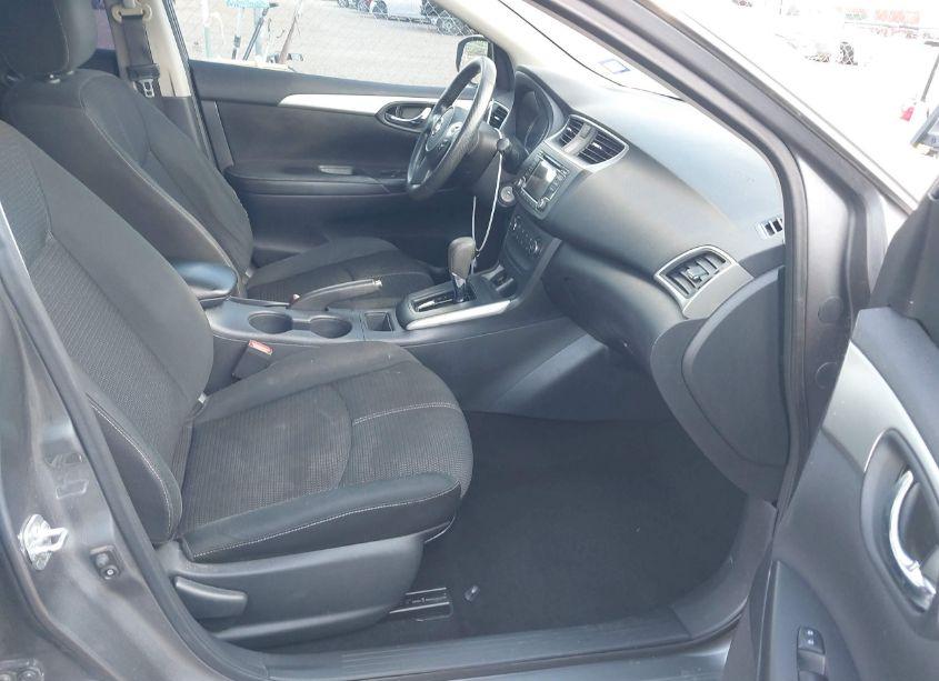 Photo 5 of 2018 Nissan Sentra S (VIN 3N1AB7AP1JY230692)