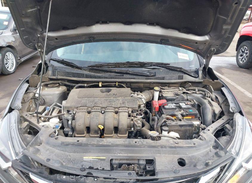Photo 10 of 2018 Nissan Sentra S (VIN 3N1AB7AP1JY247217)